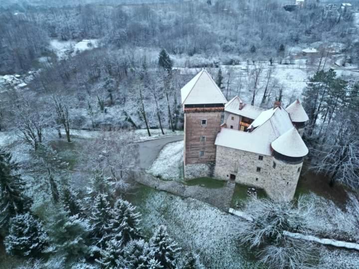 Ferienwohnung Four Pearls Karlovac Exterior foto